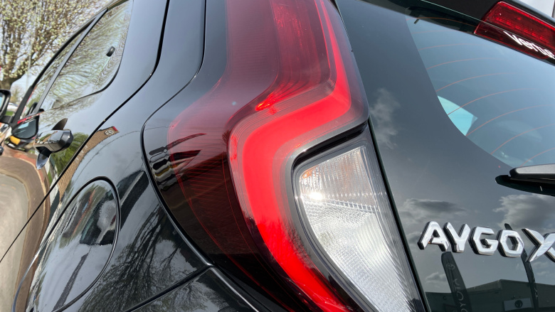 Toyota Aygo X 1.0 VVT-i Pure 5dr Auto Petrol Hatchback